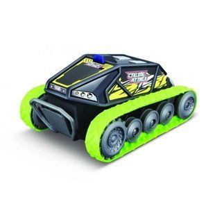 Машинка на радіокеруванні Maisto Cyklone Attack всюдихід 82755-black-green фото